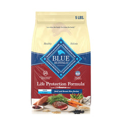 Blue Buffalo Life Protection Senior 7+ dry dog food bag shows quality beef and grains