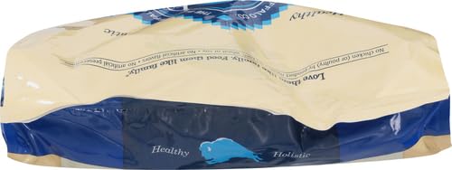Blue Buffalo Life Source Bits immune-support blend visible on packaging