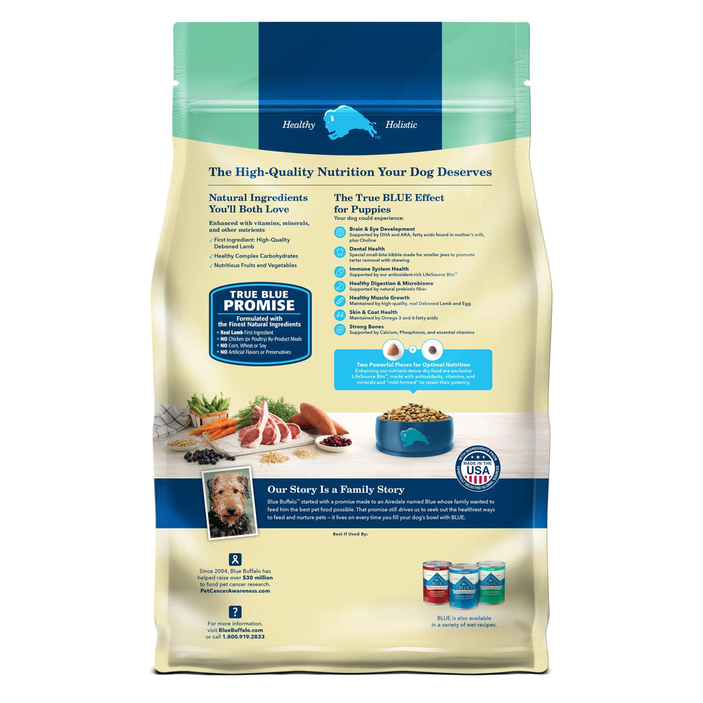 Blue Buffalo puppy food image highlights real lamb as the first ingredient for natural taste.