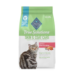 Blue Buffalo True Solutions Skin & Coat Bag highlights a kibble designed for shinier fur