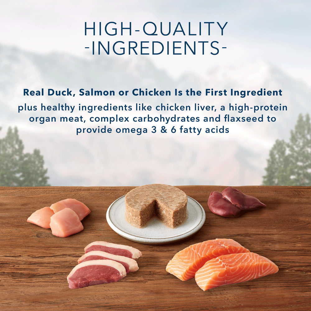 Blue Buffalo Wilderness chicken pâté can; real meat flavor for meals.