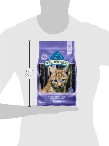 Blue Buffalo Wilderness deboned chicken image emphasizes premium protein for vitality.