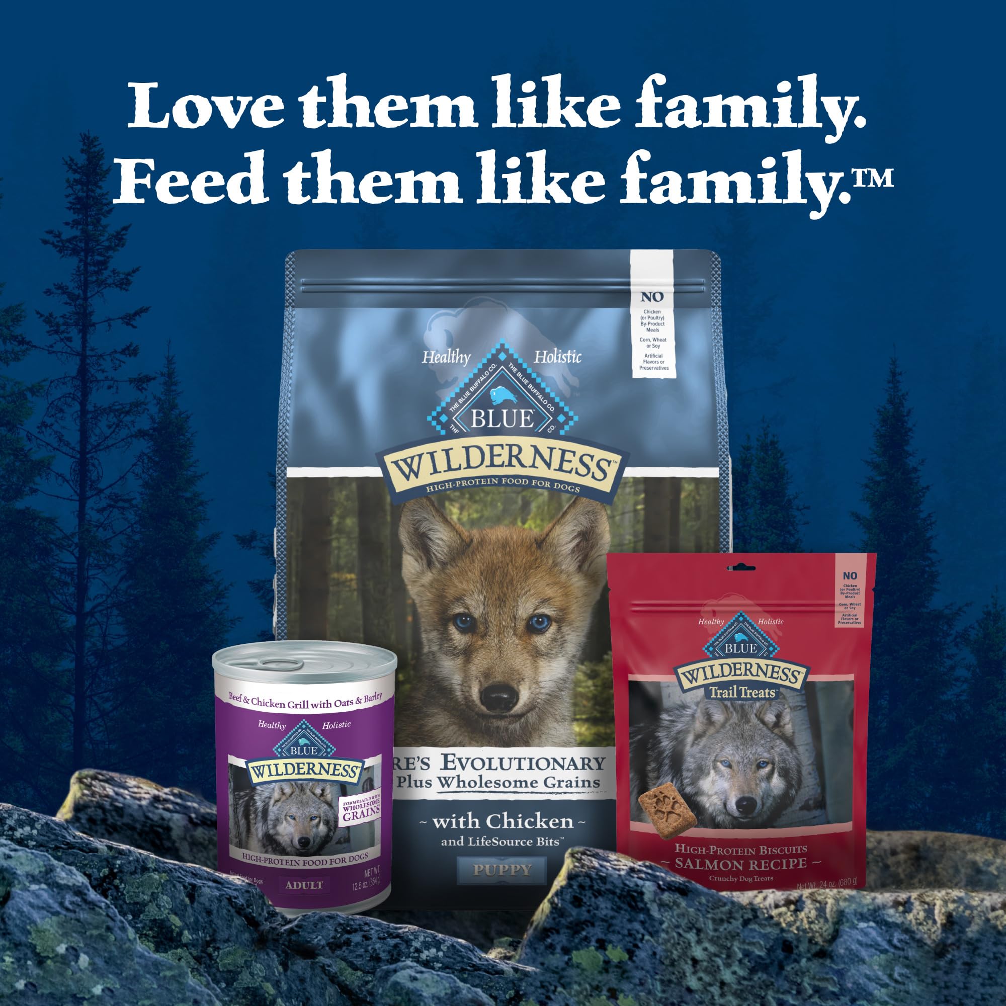Blue Buffalo Wilderness real chicken ingredient close-up reinforces first ingredient focus.