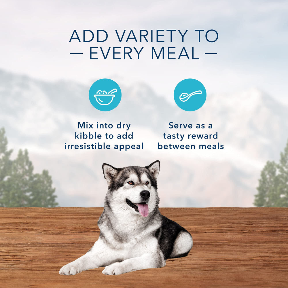 Blue Buffalo Wilderness Trail Toppers chicken pouch offers wholesome protein with gravy