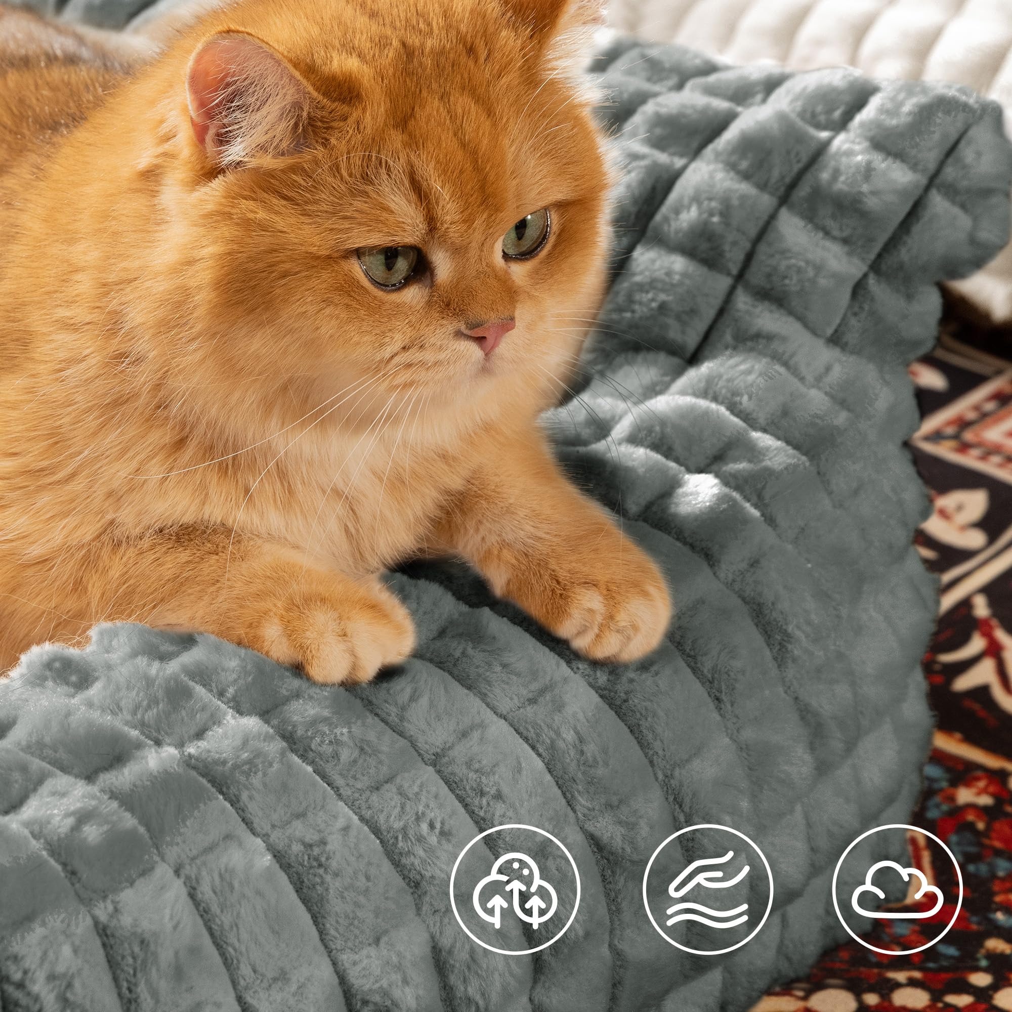 Blunique bed features 3D diamond pattern for stylish comfort.