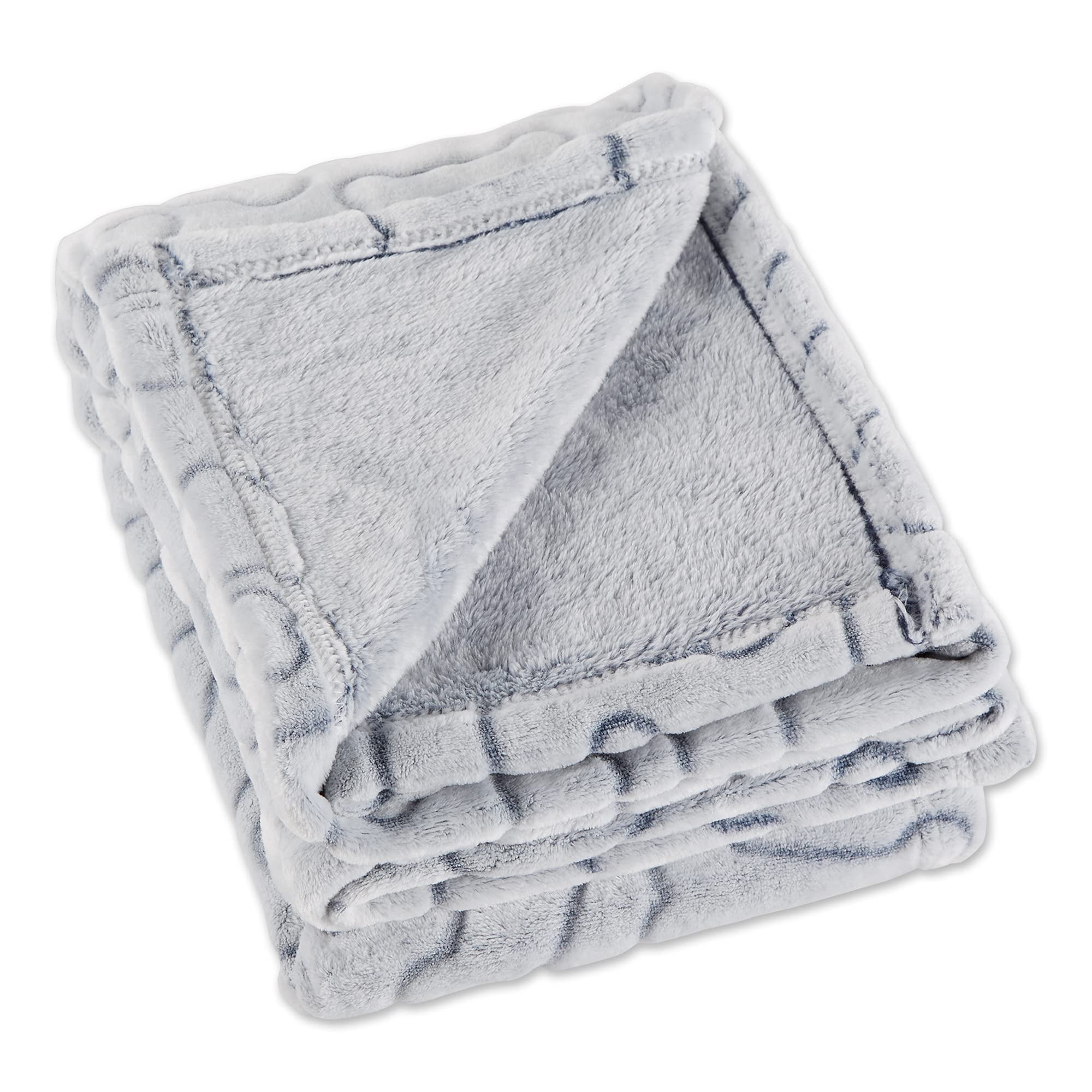 Soft surface of the Bone Dry blanket ready for crate or car trips and easy care.