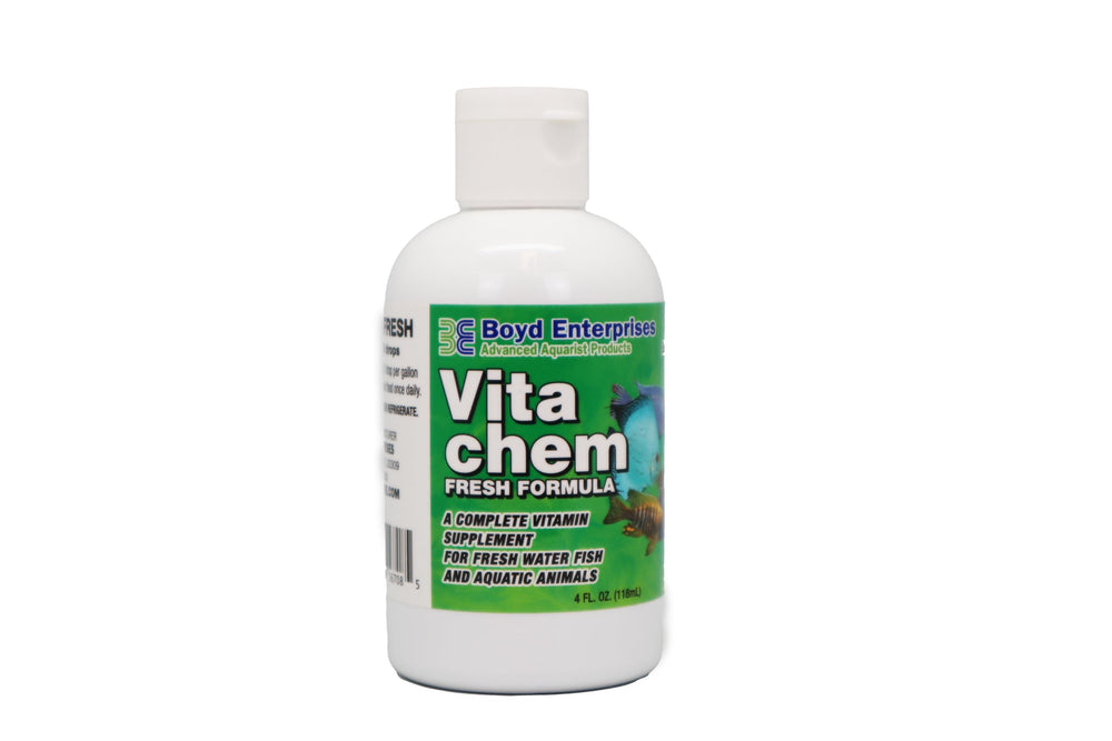 Boyd Enterprises Vitachem freshwater bottle pour supports natural color enhancement in fish