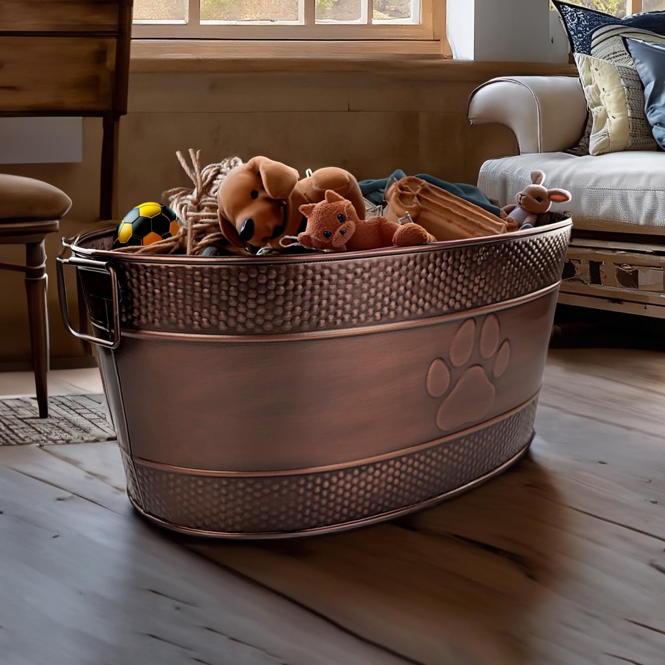 Rust-resistant metal keeps BREKX bin looking great in high-traffic areas.