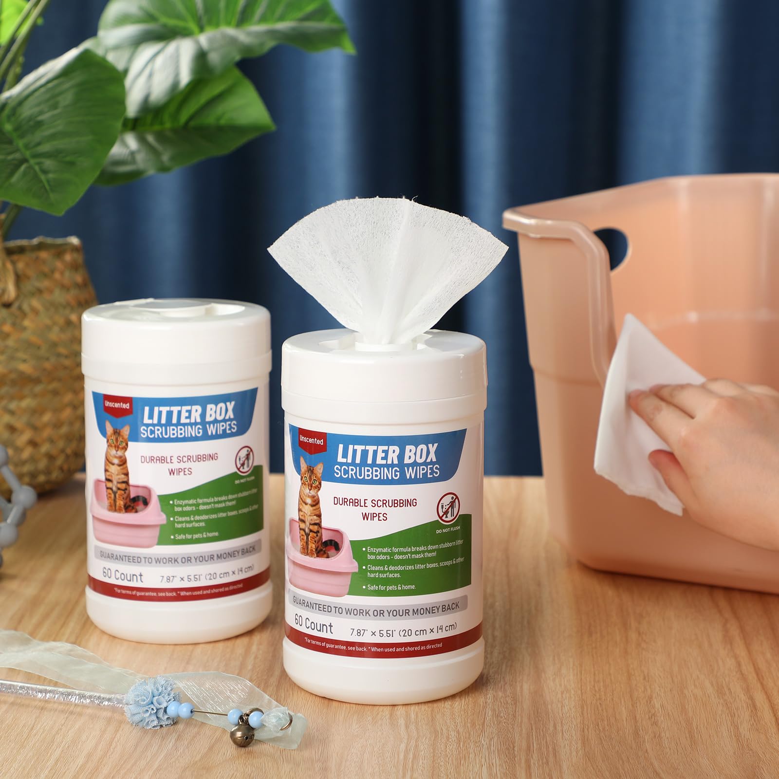 Breling wipes dissolving stains quickly for a clean litter area