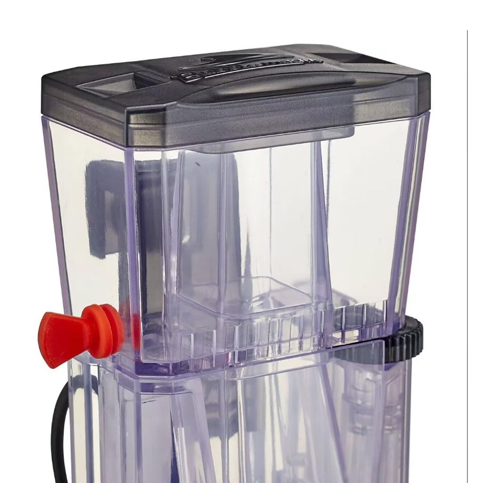 Bubble Magus MiniQ pump assembly shows energy-efficient DC technology in action.