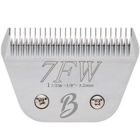 Bucchelli 7FW blade close-up with full teeth for precise grooming.