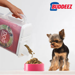 Buddeez built-in spout on pet food container helps pour neatly with fewer spills.