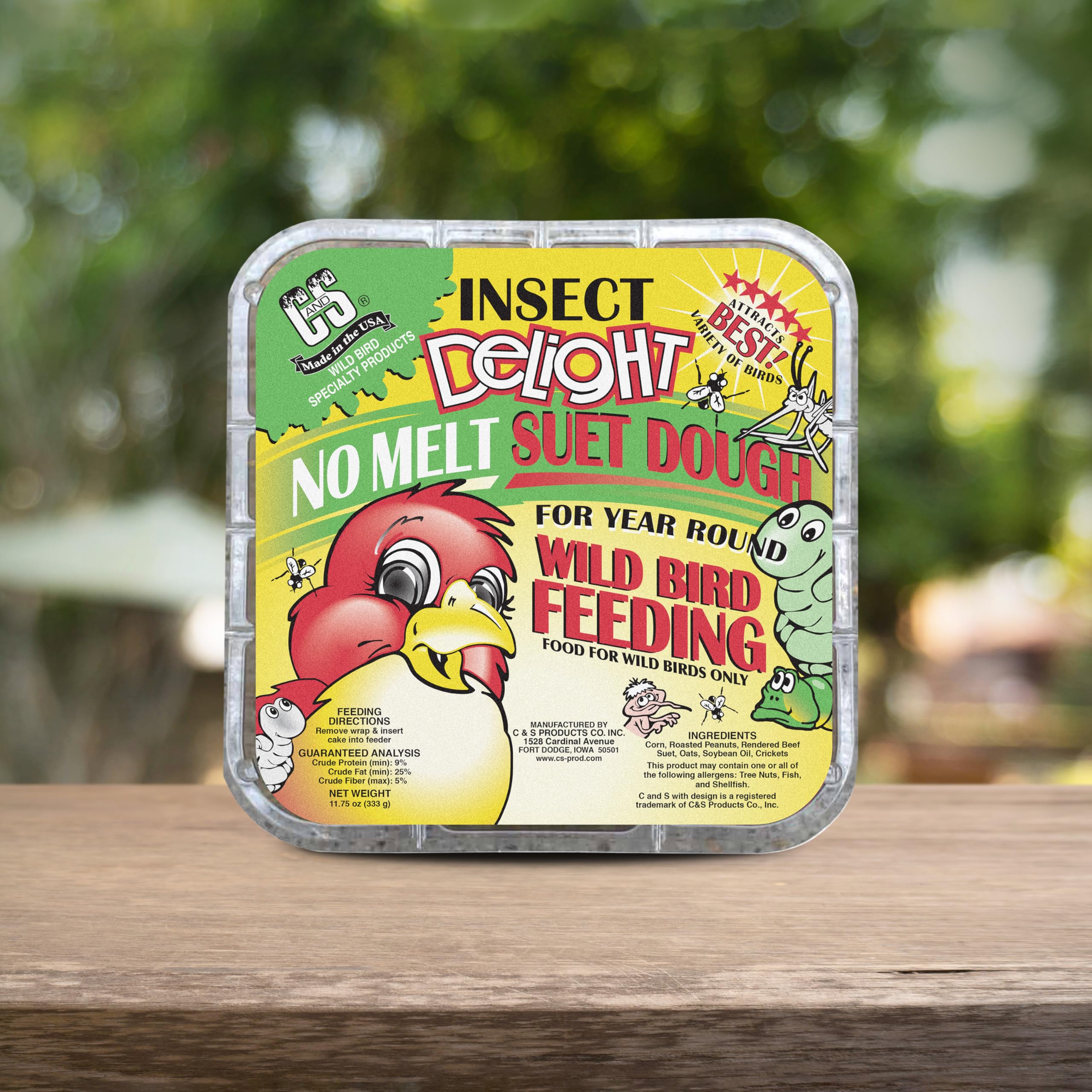 C&S Insect Delight No Melt Suet Dough prevents mess in heat.