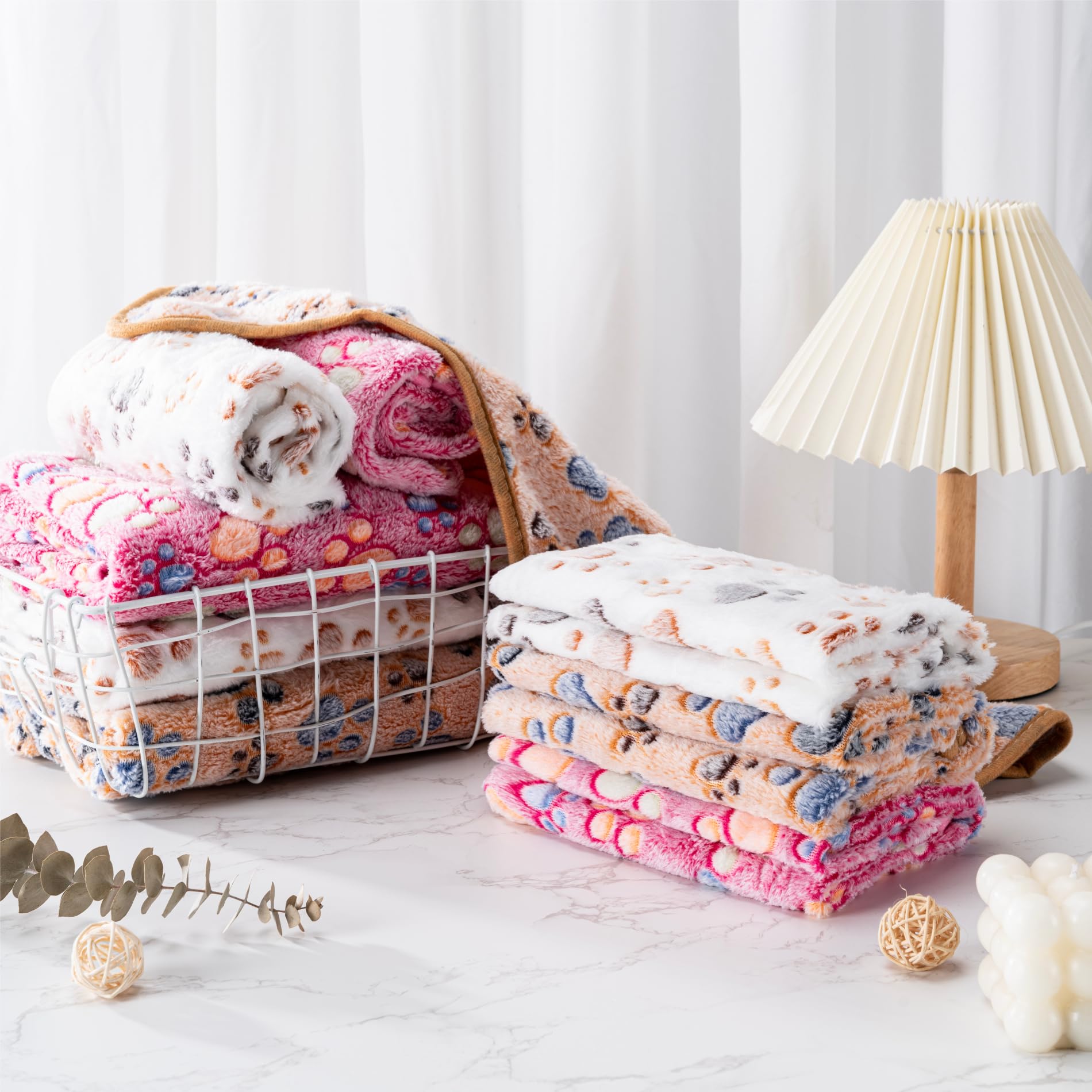 CADONO machine-washable pet blanket easy-care design