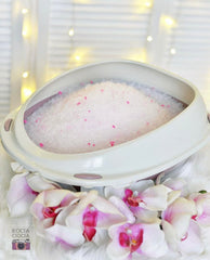Calitti Crystal Litter dust-free image highlights cleaner area