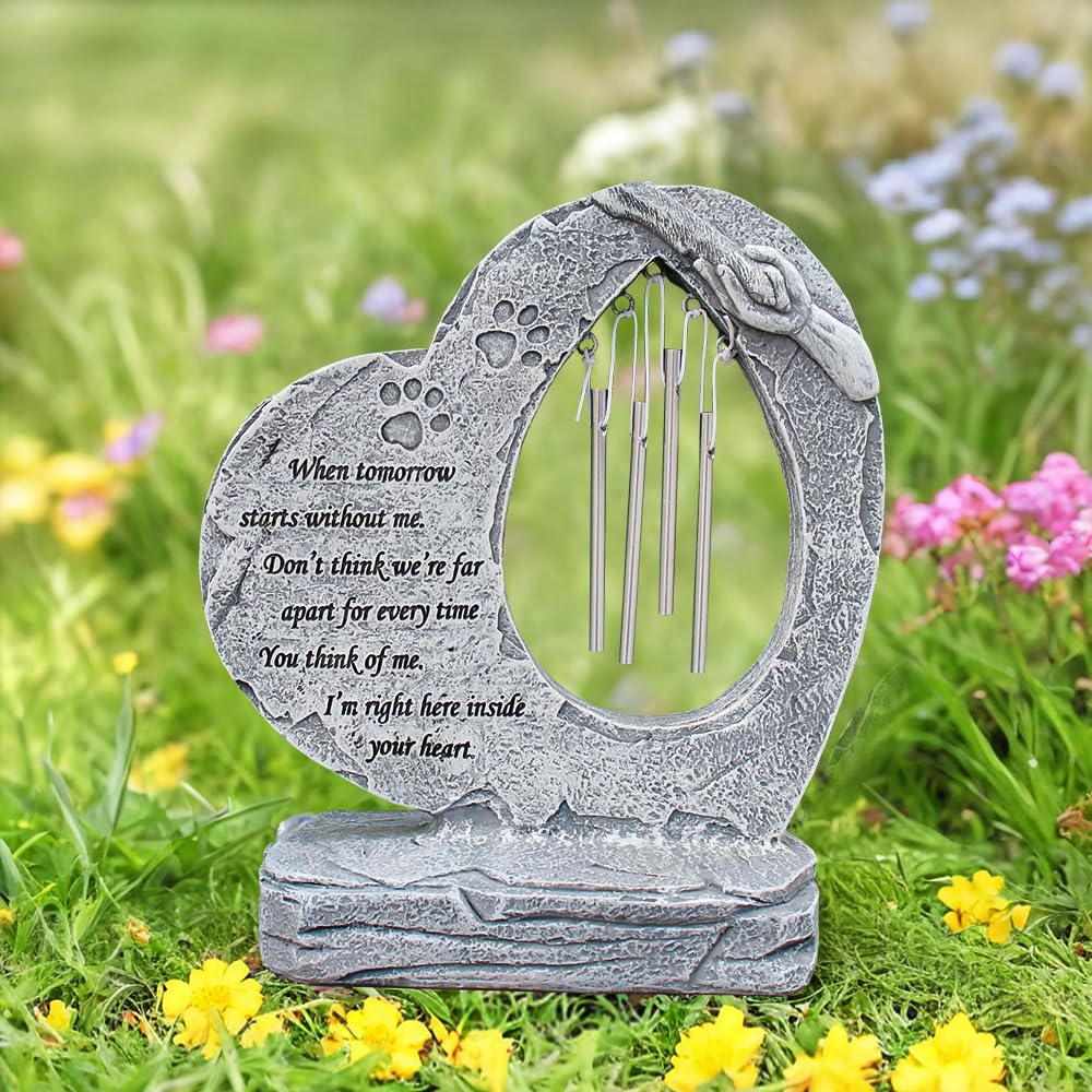 Carchistan dog garden memorial's vertical design remains discreet yet visible.