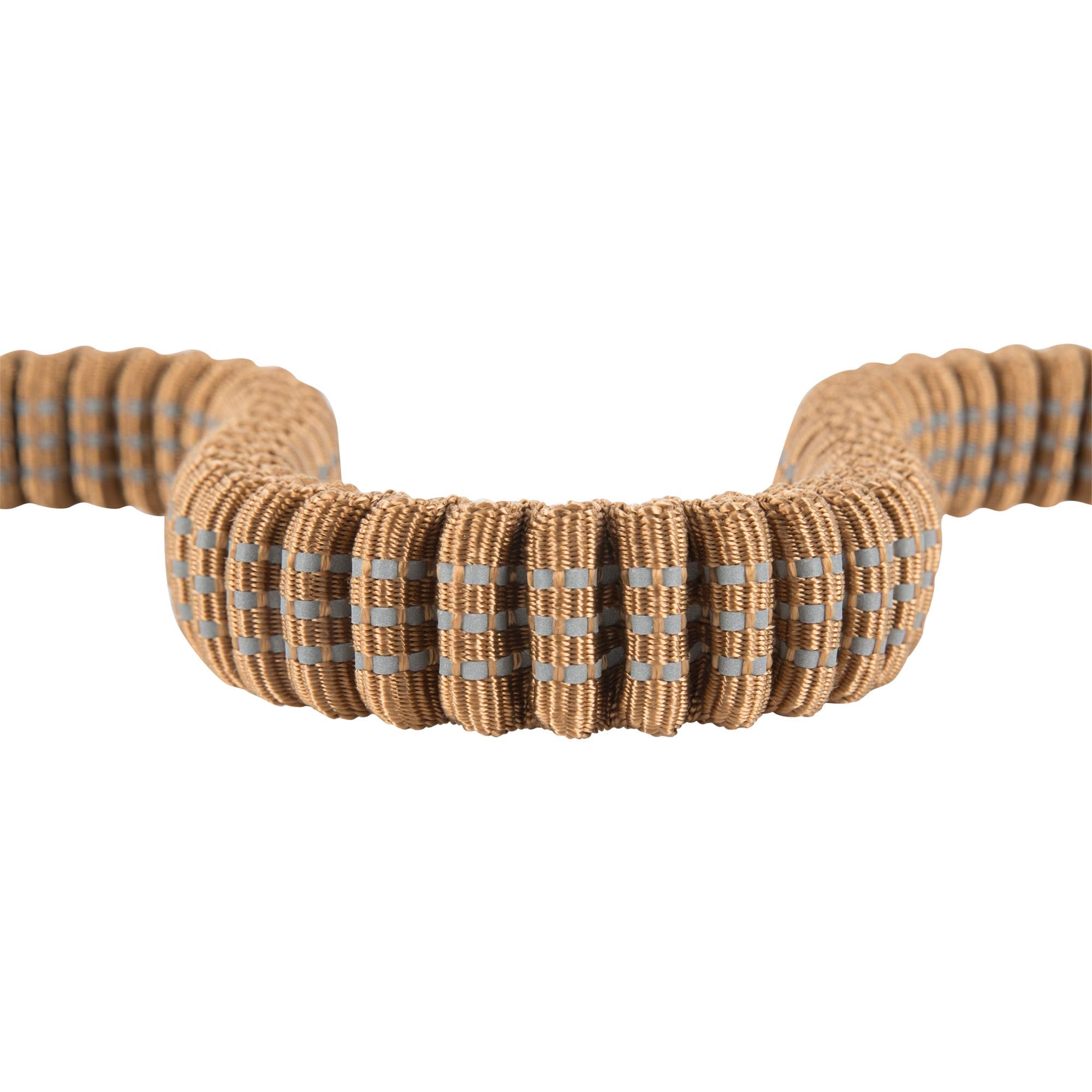 Carhartt leash features reflective stitching for better visibility at dawn or dusk.