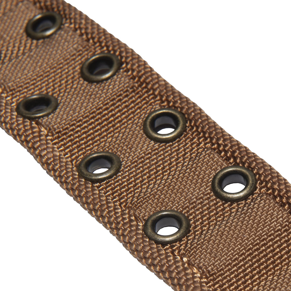 Carhartt Pet wide collar with leash loop offers a secure leash attachment.