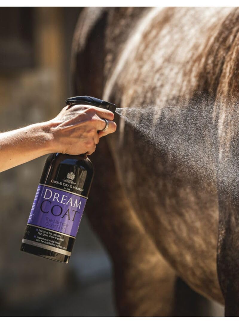 High-gloss coat finish with DreamCoat Shine for premium grooming results