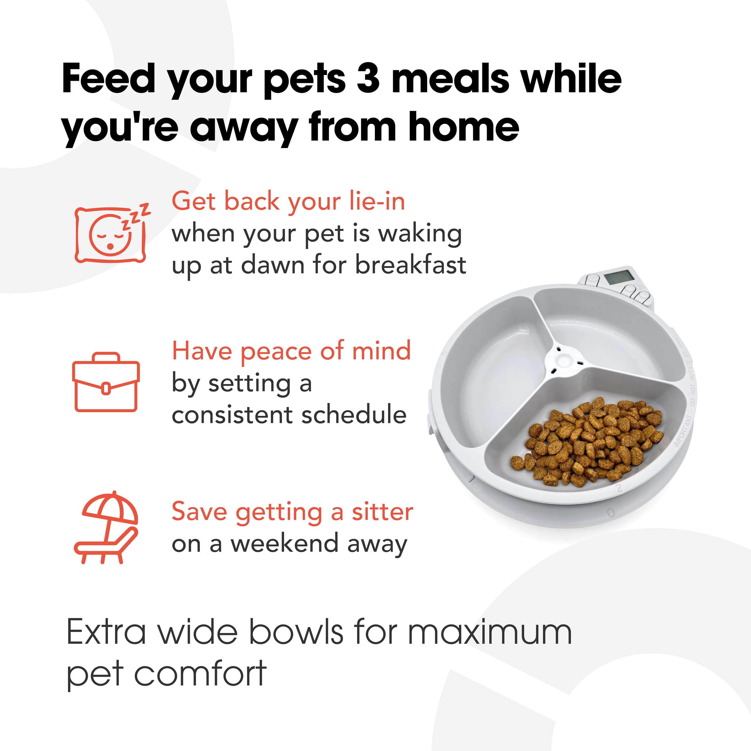Cat Mate C300 three compartments open, demonstrating portioned meals.