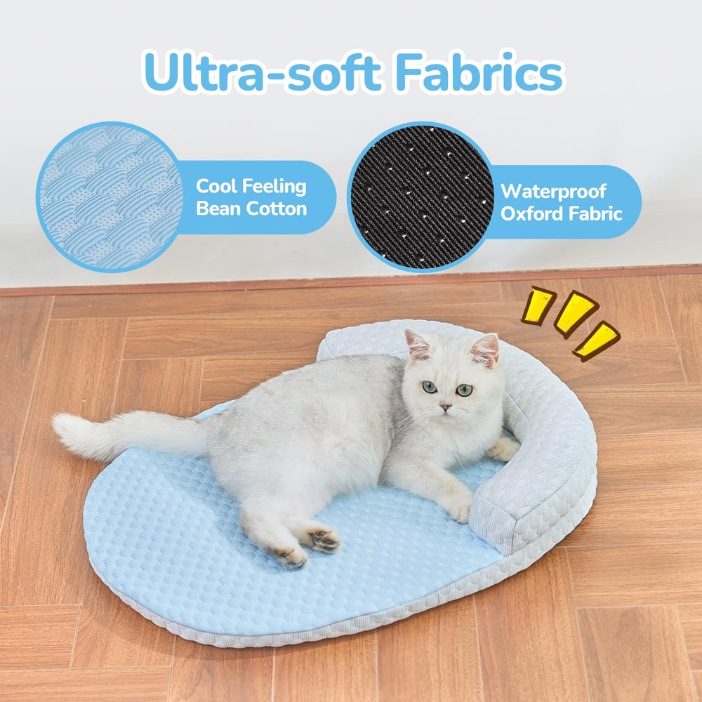 CATISM cooling mat surface is easy to wipe clean and machine washable.
