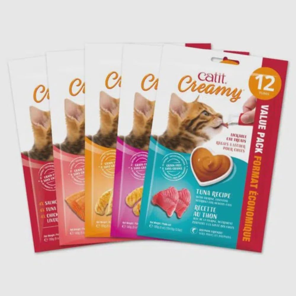 Catit Creamy texture close-up, highlighting smooth, hydrating puree.