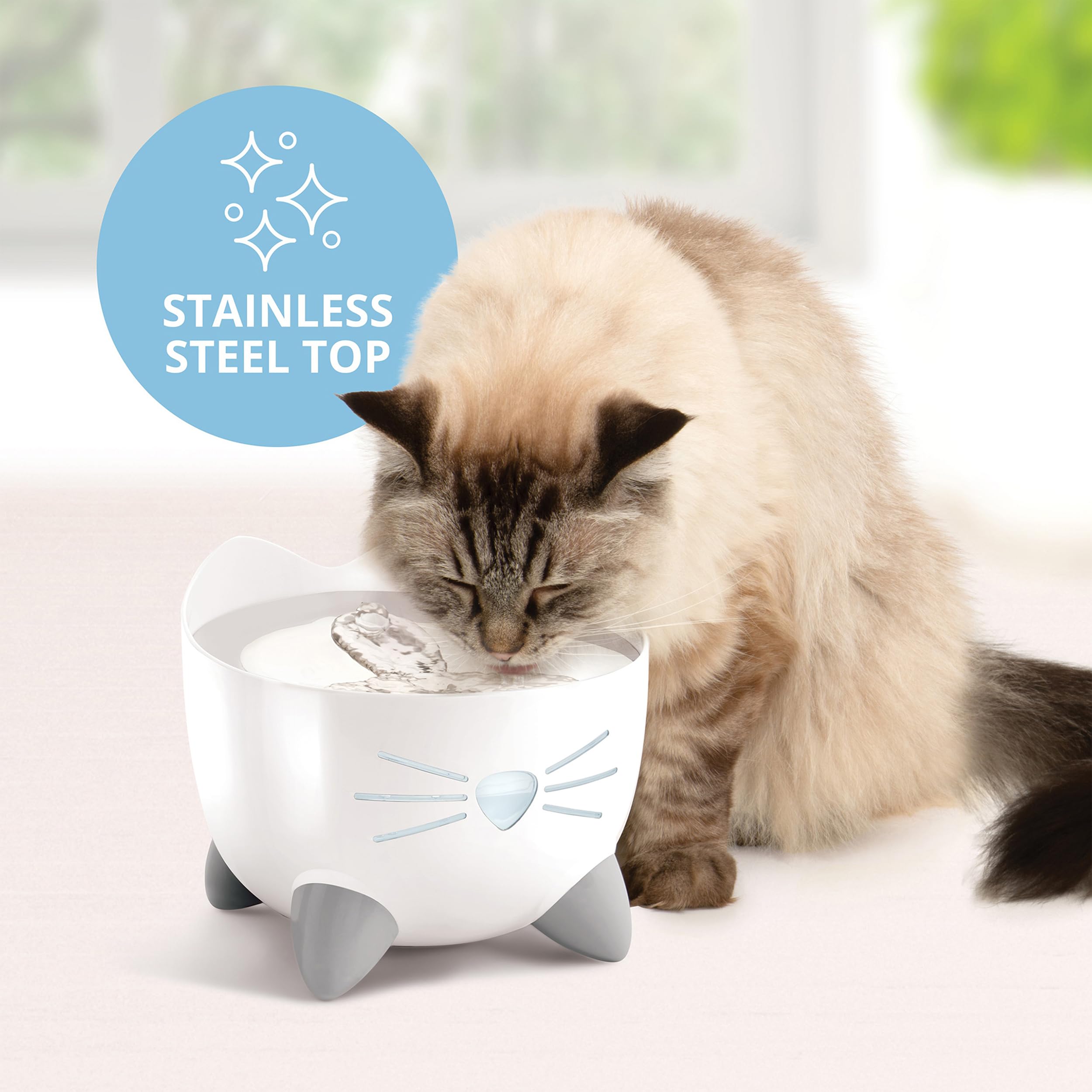 Catit PIXI wide drinking surface reduces whisker stress.