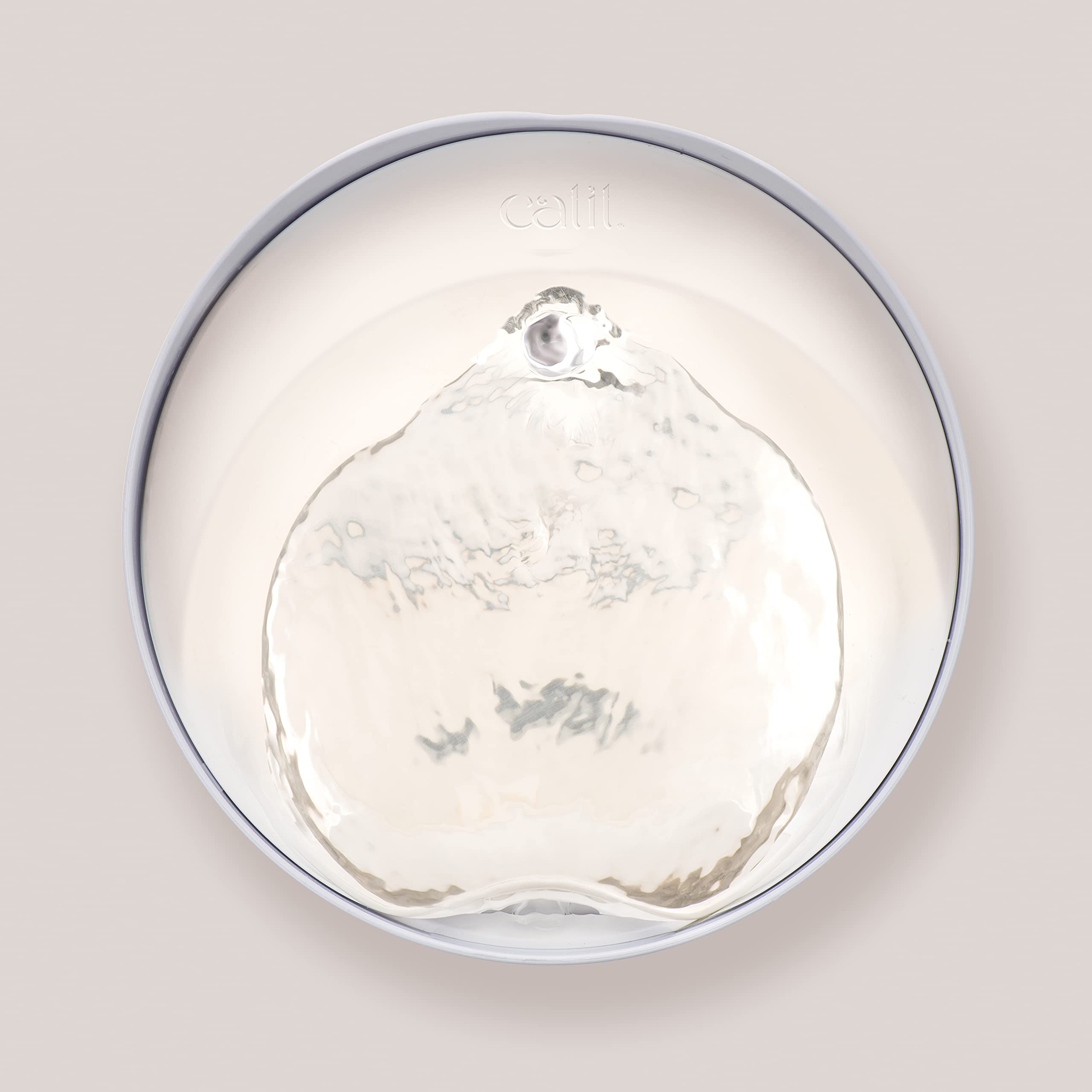 Catit PIXI Fountain wide, shallow surface supports whiskers.