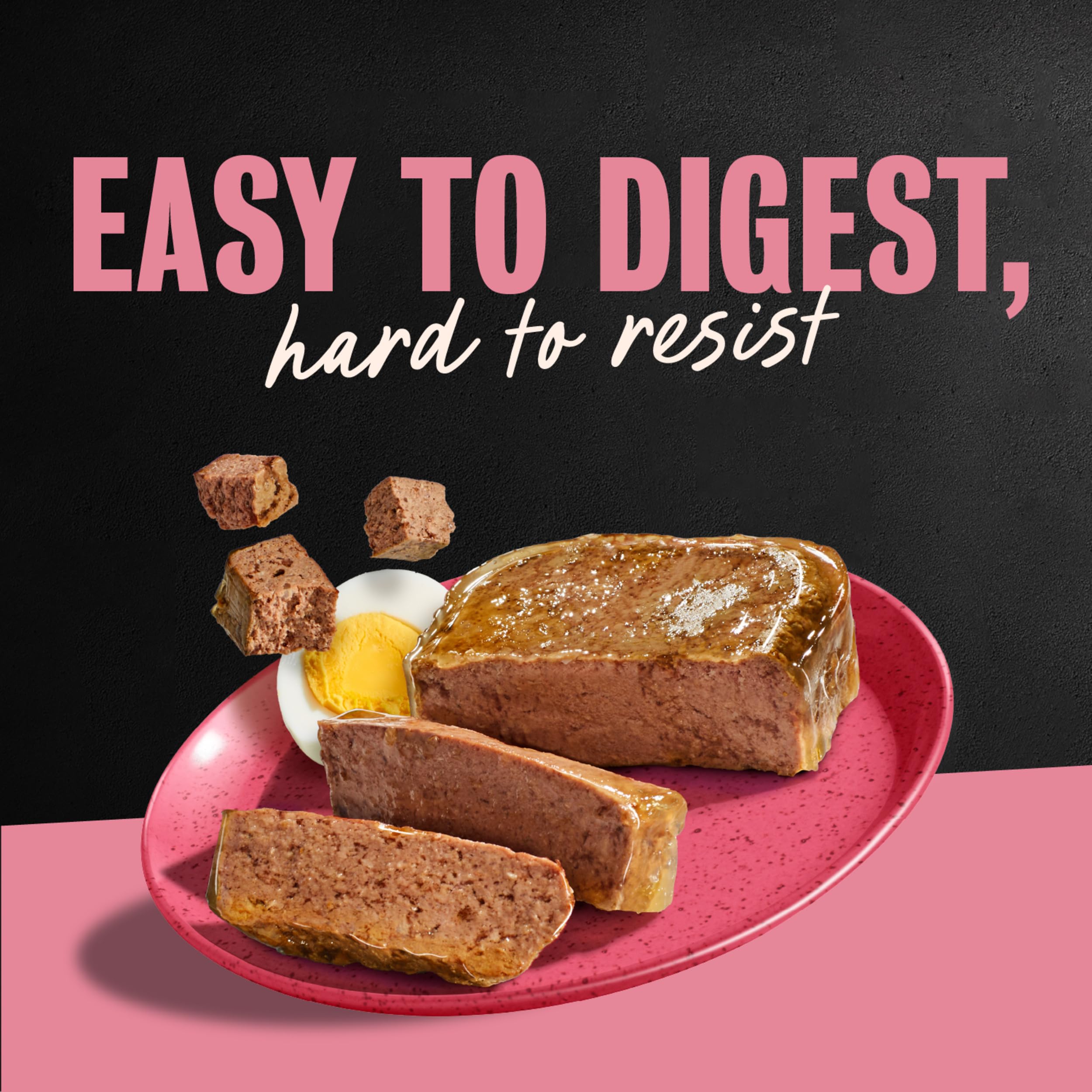 Front packaging of Cesar Classic Loaf in Sauce Bacon & Egg