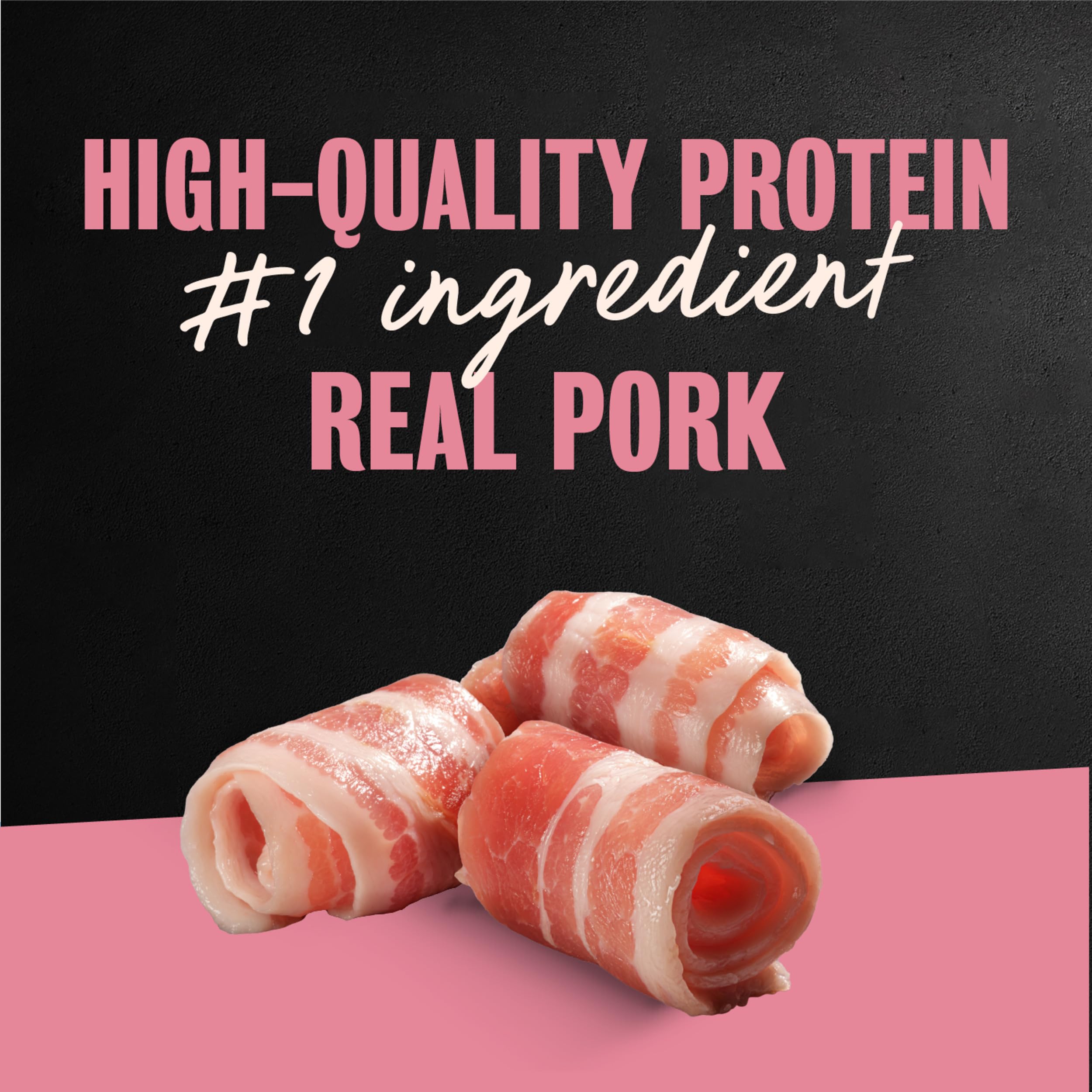 Close-up of Cesar Classic Loaf in Sauce Bacon & Egg texture highlighting tender loaf aroma