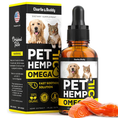 CHARLIE & BUDDY hemp-salmon-oil-dog-bottle supports coat health and skin moisture.