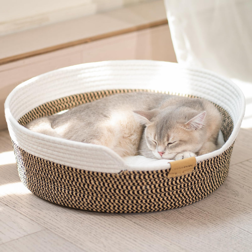 CHEERHOME PETS cat bed basket with cushion, top view shows cozy, all-season resting spot.