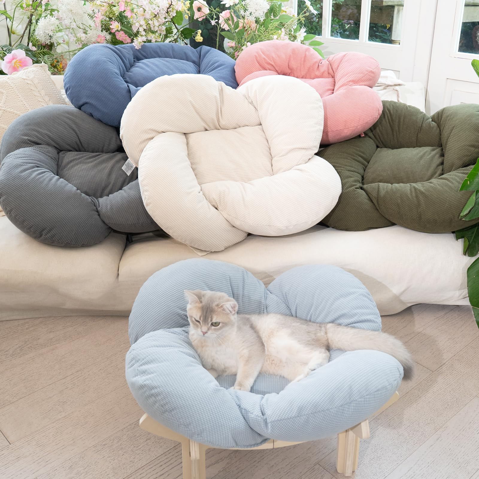 Machine washable cushion for easy care and long lasting shape