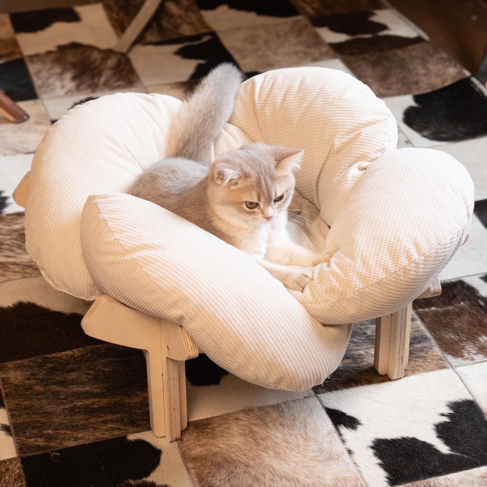 CHEERHOME PETS cross-wooden frame provides sturdy support.