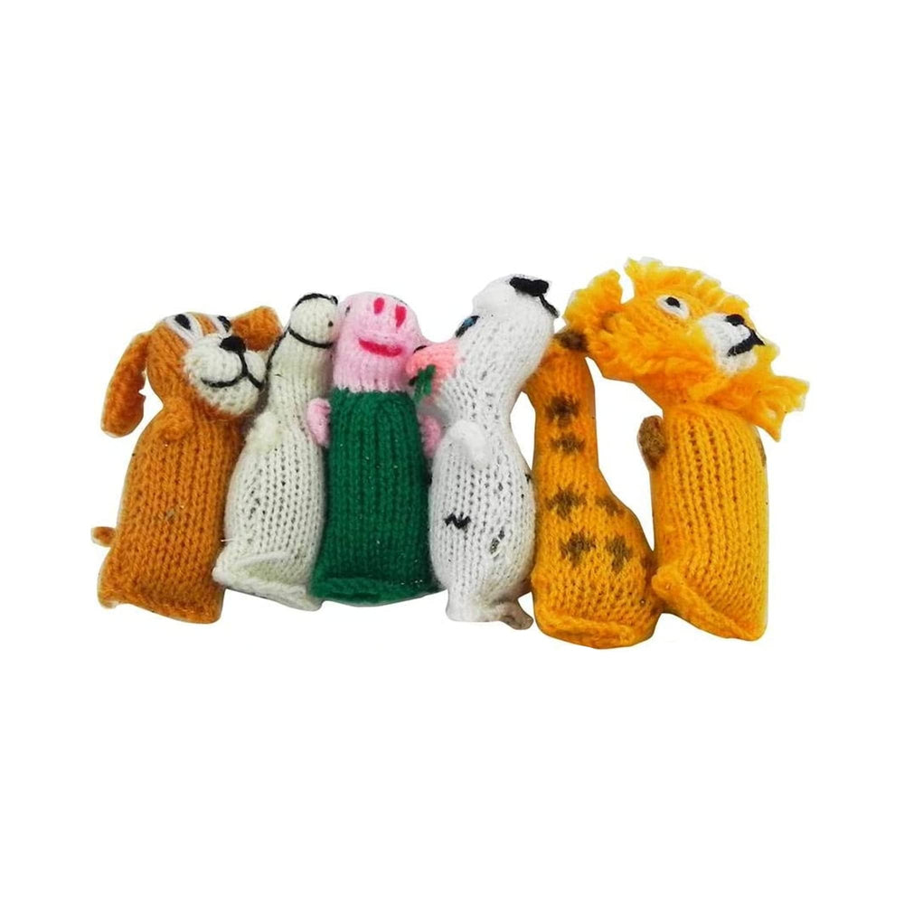 Chilly Dog hand-knit barn yarn cat toy invites interactive play.