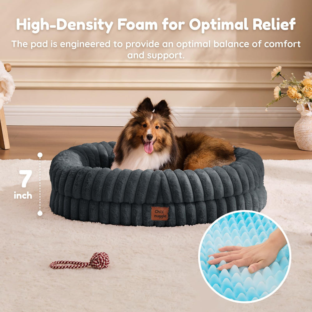 ChiXnuggle non-slip bottom keeps the bed steady on smooth floors.