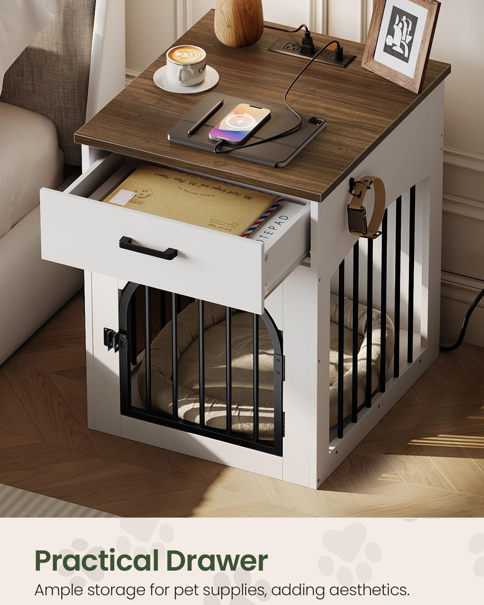 CHOEZON crate features heavy-duty latch for secure, pet-safe access.
