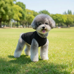 Chol&Vivi stitching detail ensures a snug, durable fit during play.