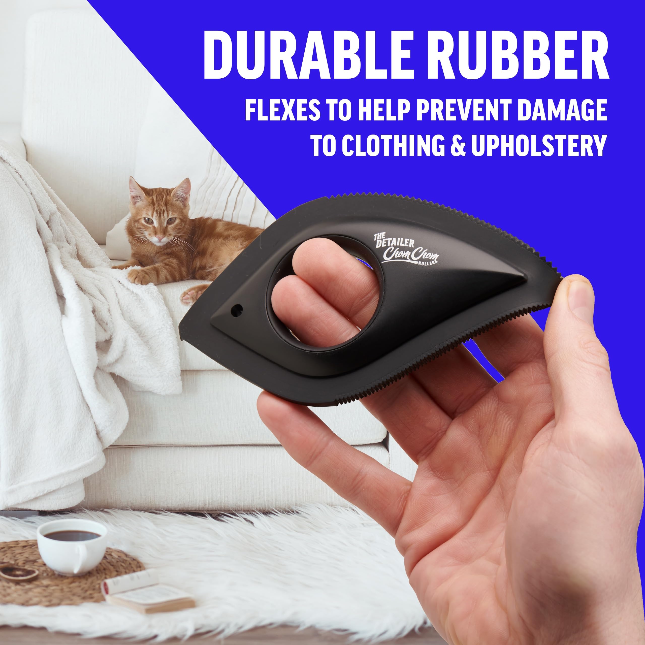 ChomChom Detailer removes lint from clothing without residues