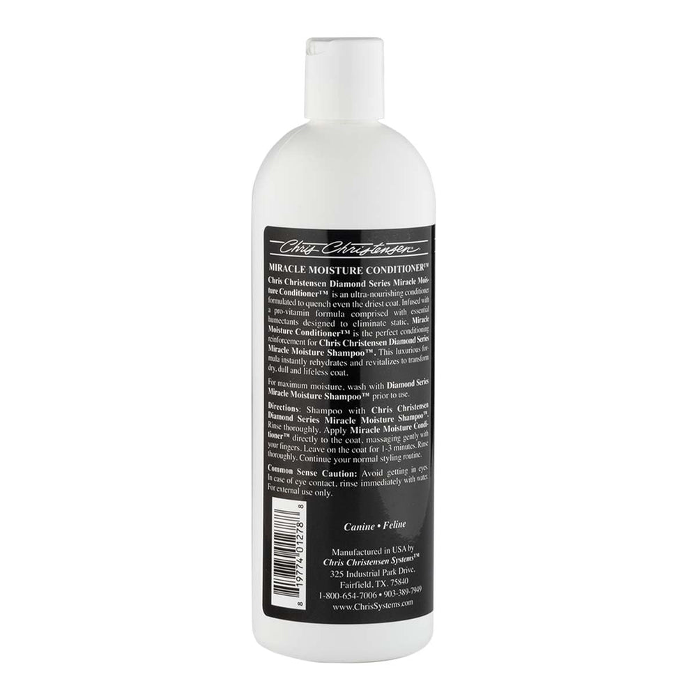 Chris Christensen Miracle Moisture lather application showing coat conditioning benefits