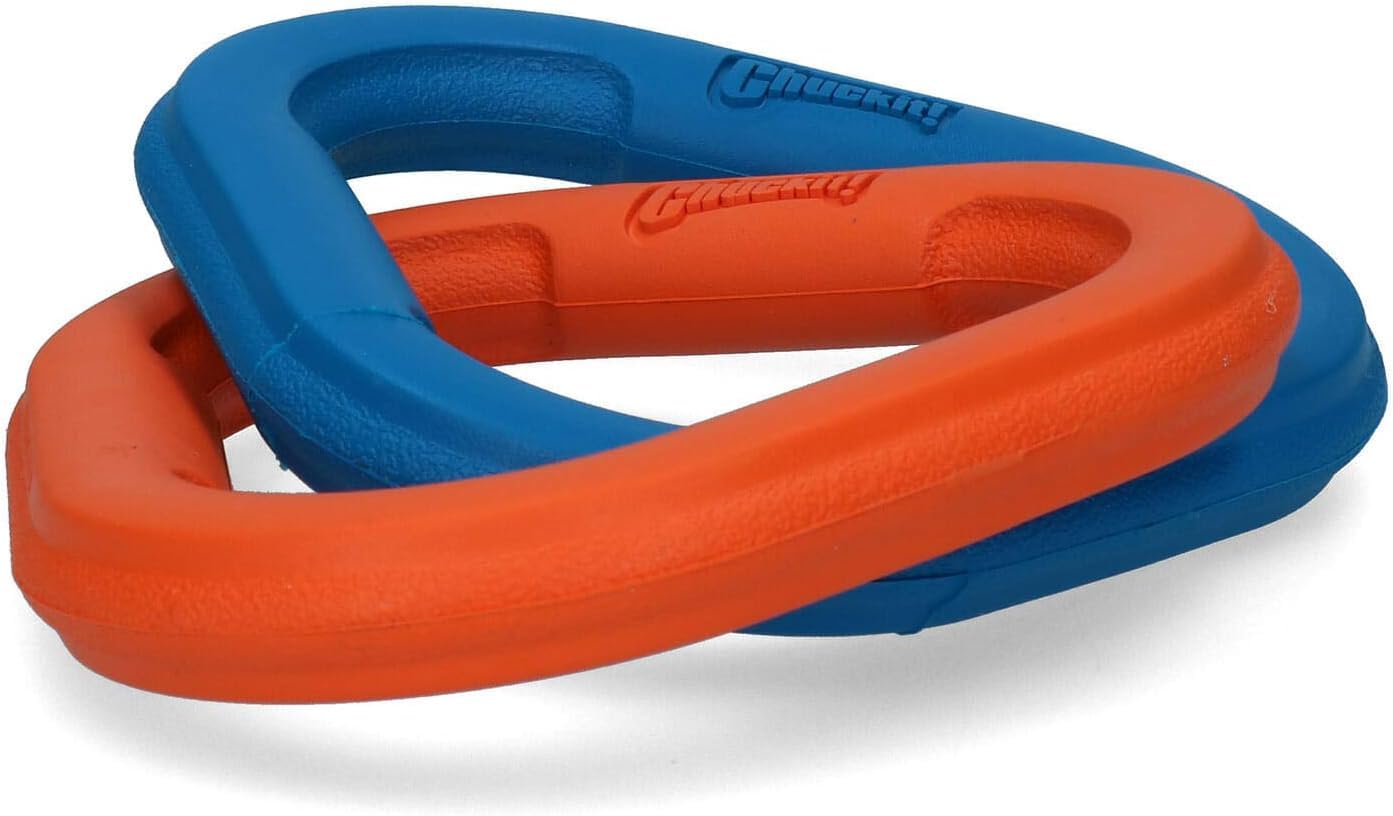 ChuckIt! Ultra Links tug-toy-in-action demonstrates long-lasting engagement for multi-dog households
