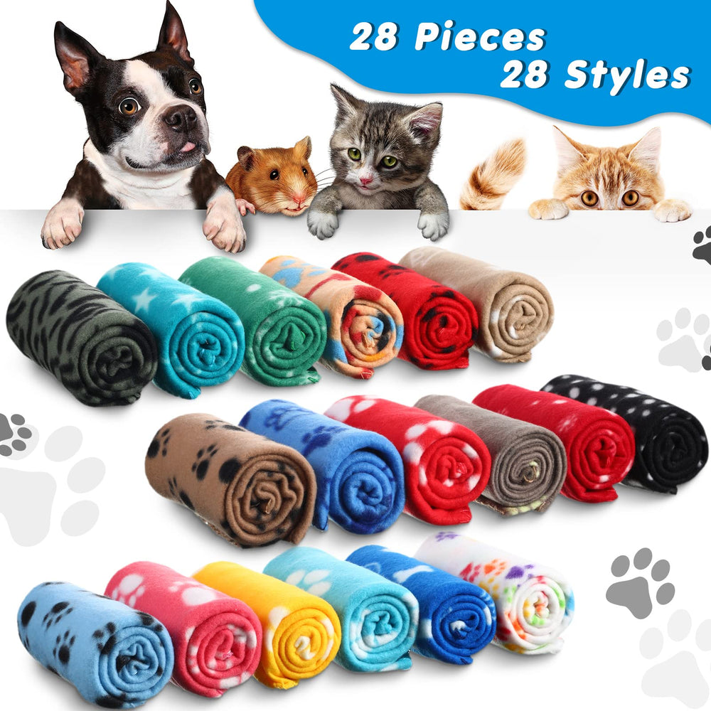 Chumia paw print pattern blanket close-up highlighting cute pet style.