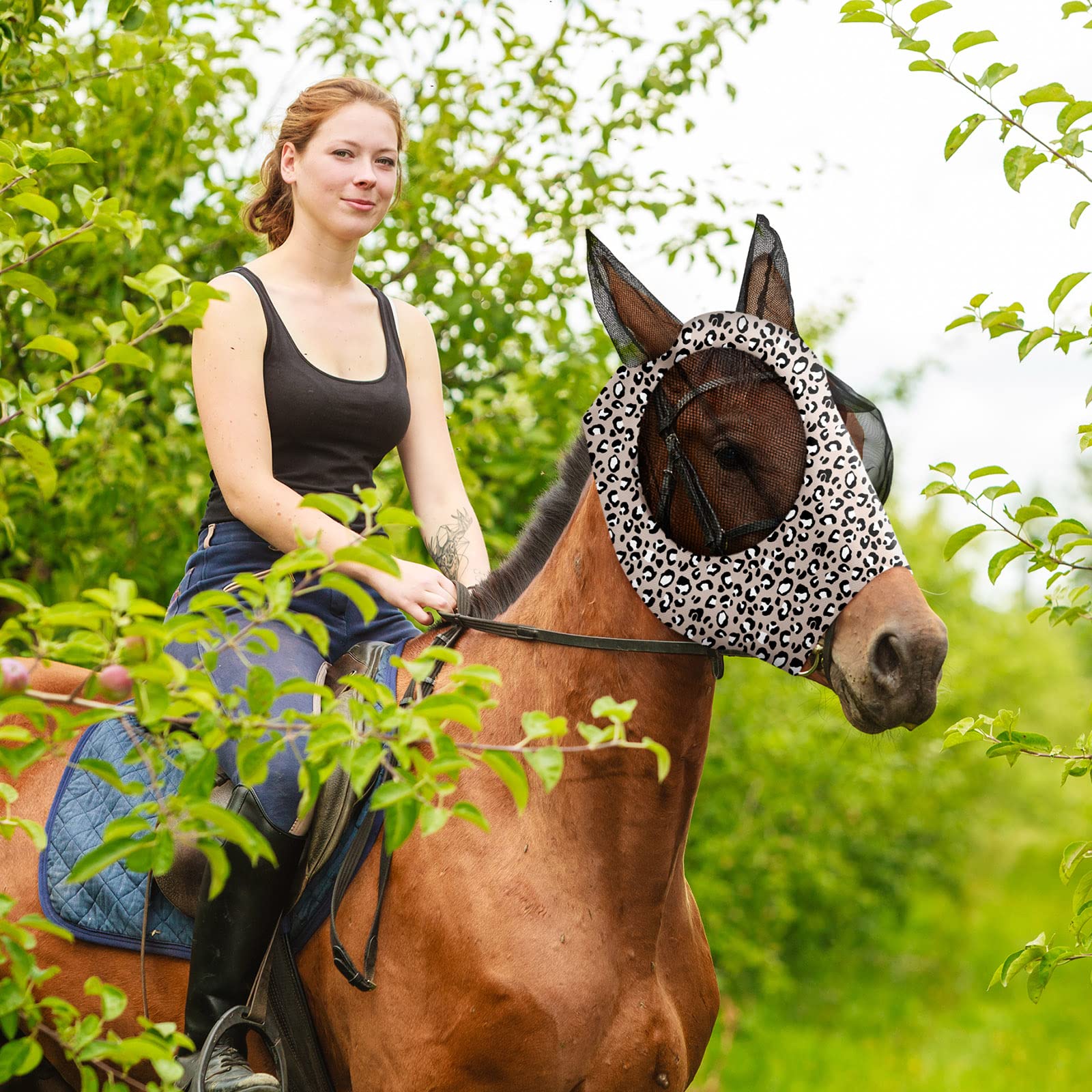 Chunful pattern variety keeps your horse stylish and visible.