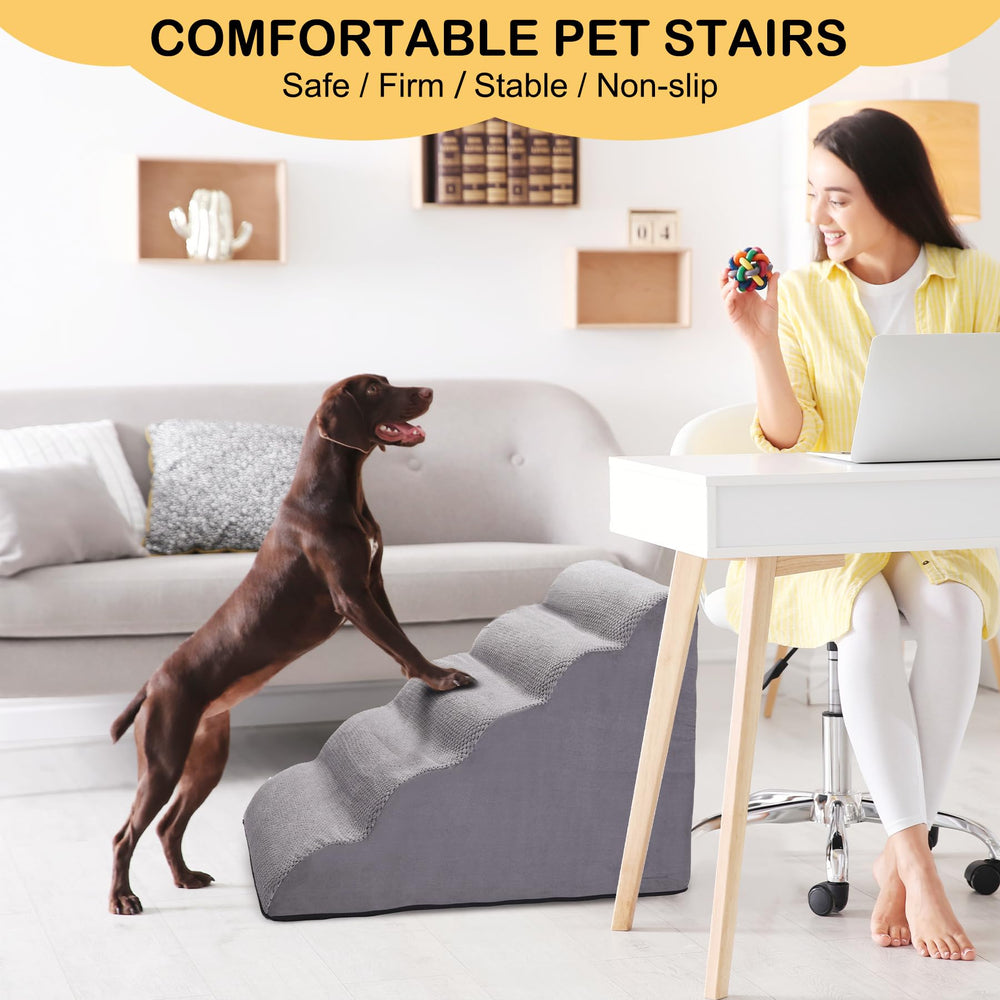 CiWiVOKi ideal for small pets needing easy sofa access.