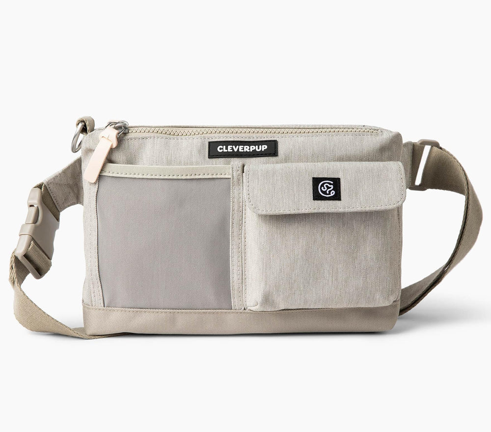 Cleverpup Treat Pouch built-in training feature for quick rewards.