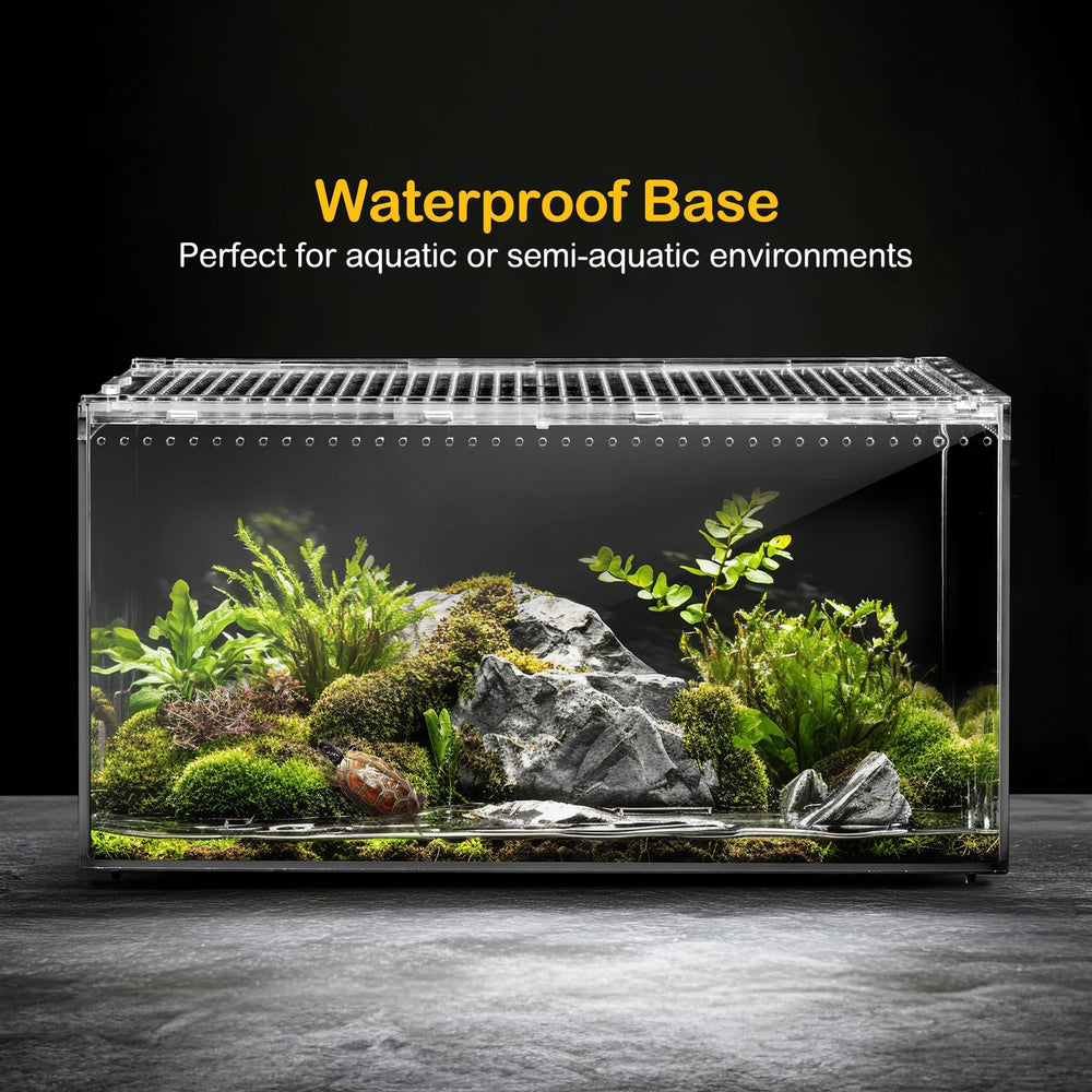 Clioran multi-pet habitat accommodates geckos, tarantulas, and insects