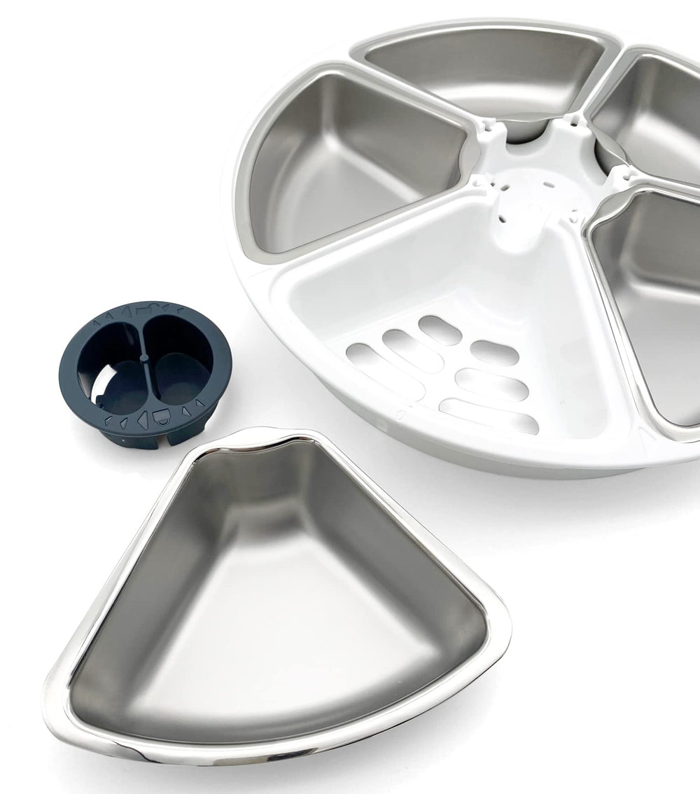 Closer Pets C500 supports both wet and dry food for flexible meals.