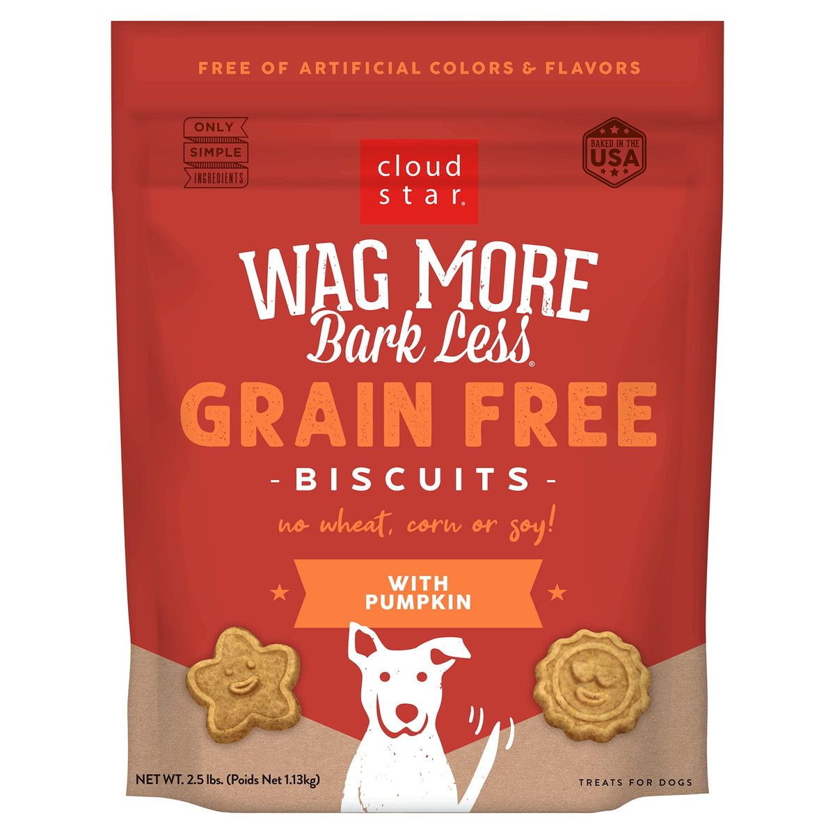 Cloud Star Wag More Bark Less pumpkin biscuit close-up, crunchy natural flavor ideal for training rewards.