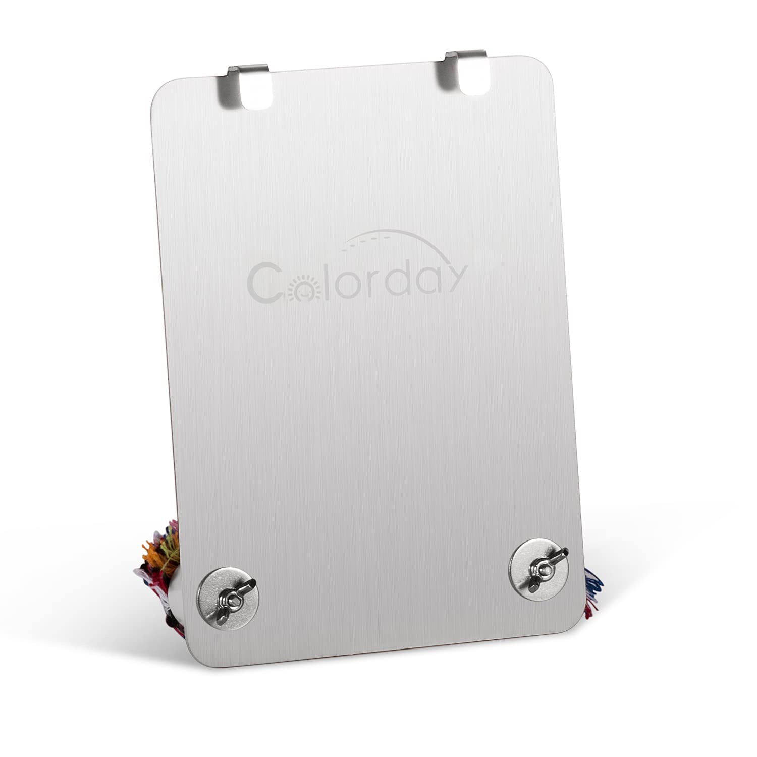 Colorday integrated metal hooks allow flexible mounting inside any cage.