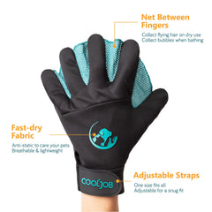 CoolJob glove with 384 3D tips delivers deep-cleaning pet massage.